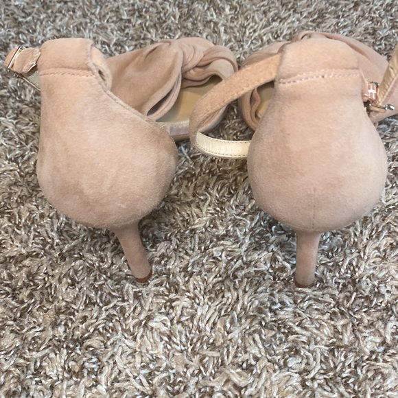 Vince Camuto Nestey Rose Tan Suede Heels 8.5 - Picture 7 of 12